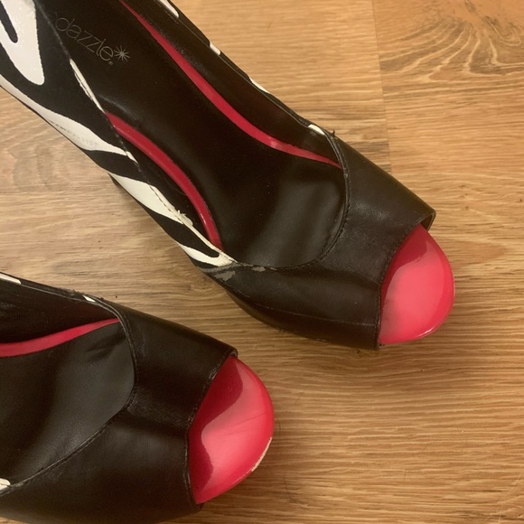 Shoe Dazzle zebra print stilettos - Picture 5 of 7